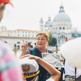 Giro in gondola sul Canal Grande con app e Galleria