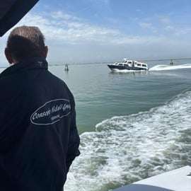 Murano e Burano in mezza giornata su motoscafo Gran Turismo