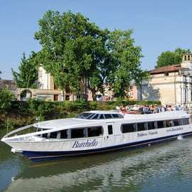 Crociera in barca da Padova a Venezia nella Riviera del Brenta