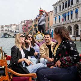 Venezia: Tour di Palazzo Ducale e San Marco con giro in gondola