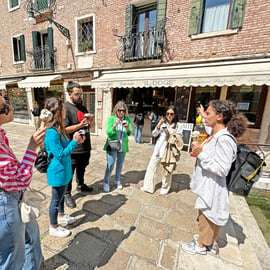 Venezia: Tour guidato della città e del cibo di strada