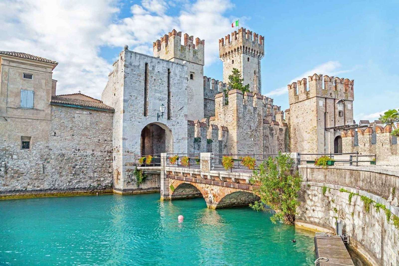 Da Venezia: Verona, Sirmione e il Lago di Garda con crociera in barca