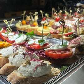 Venezia: 10 sfumature di Cicchetti e Vino