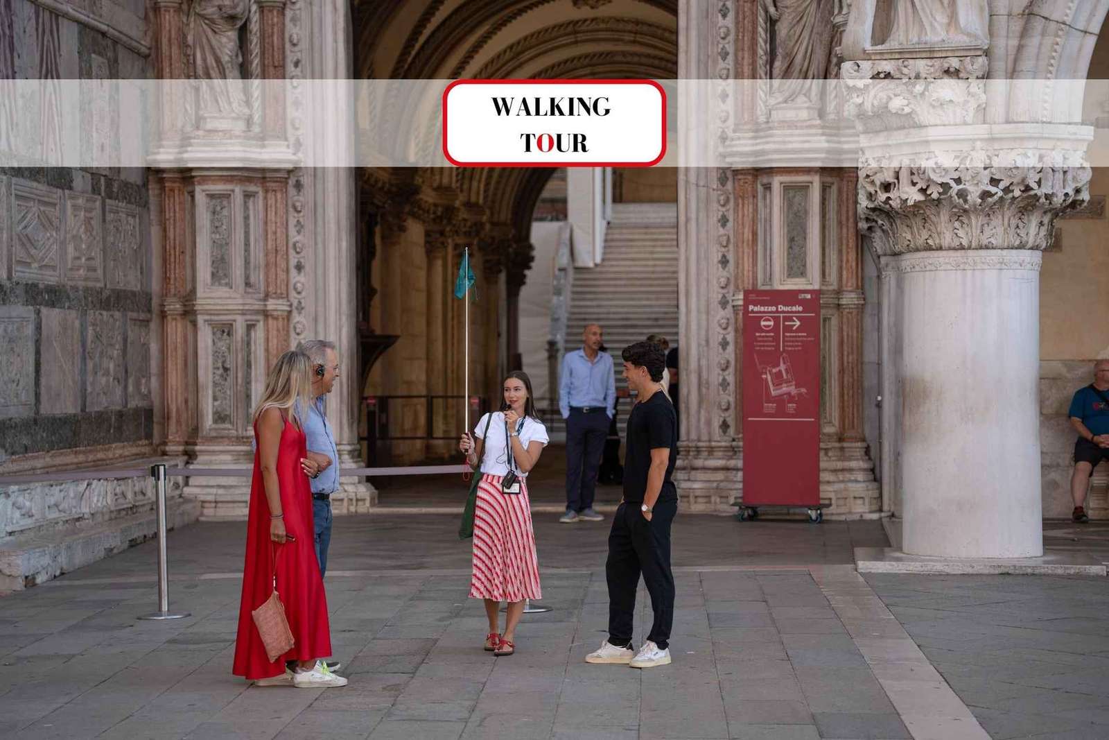 Venezia: Tour guidato a piedi del centro storico della città