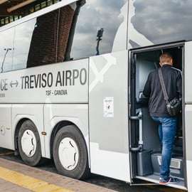 Autobus dall'aeroporto di Treviso a Venezia e Mestre