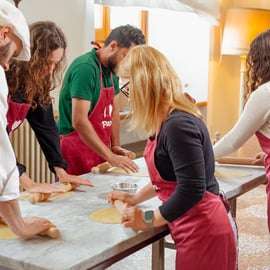 Venezia: Corso di pasta con degustazione di vino e gelato