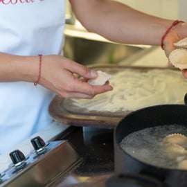 Treviso: Corso di cucina sulla pasta e sul tiramisù a casa di un locale