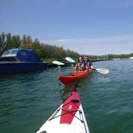 Venezia: tour in kayak delle gemme nascoste dei canali con guida certificata