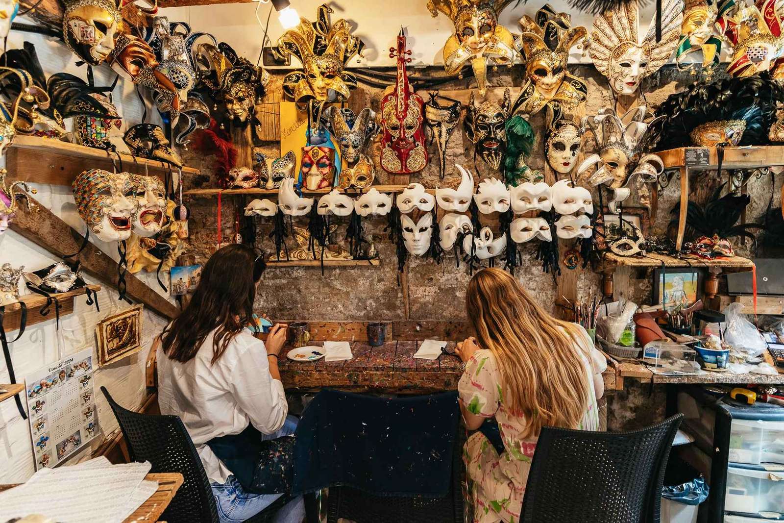 Venezia: Laboratorio di maschere di Carnevale