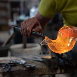 Murano: Esperienza della fabbrica di vetro con tour e dimostrazioni