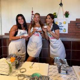 Corso di cucina a Venezia con ravioli e tiramisù
