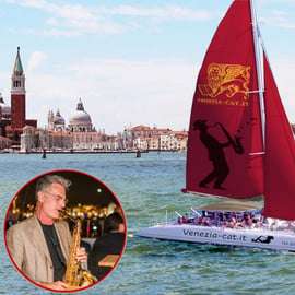 Venezia: Crociera Notturna in Catamarano della Laguna