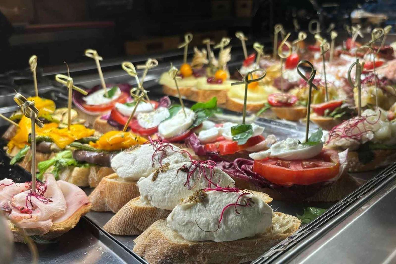 Venezia: 10 sfumature di Cicchetti e Vino