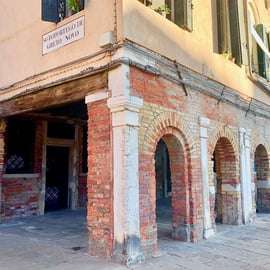 Venezia: Tour privato di Cannaregio e del Quartiere Ebraico