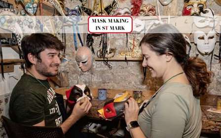 Venezia: Corso di decorazione di maschere in Piazza San Marco