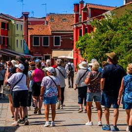 Tour in barca a Murano e Burano con vetreria
