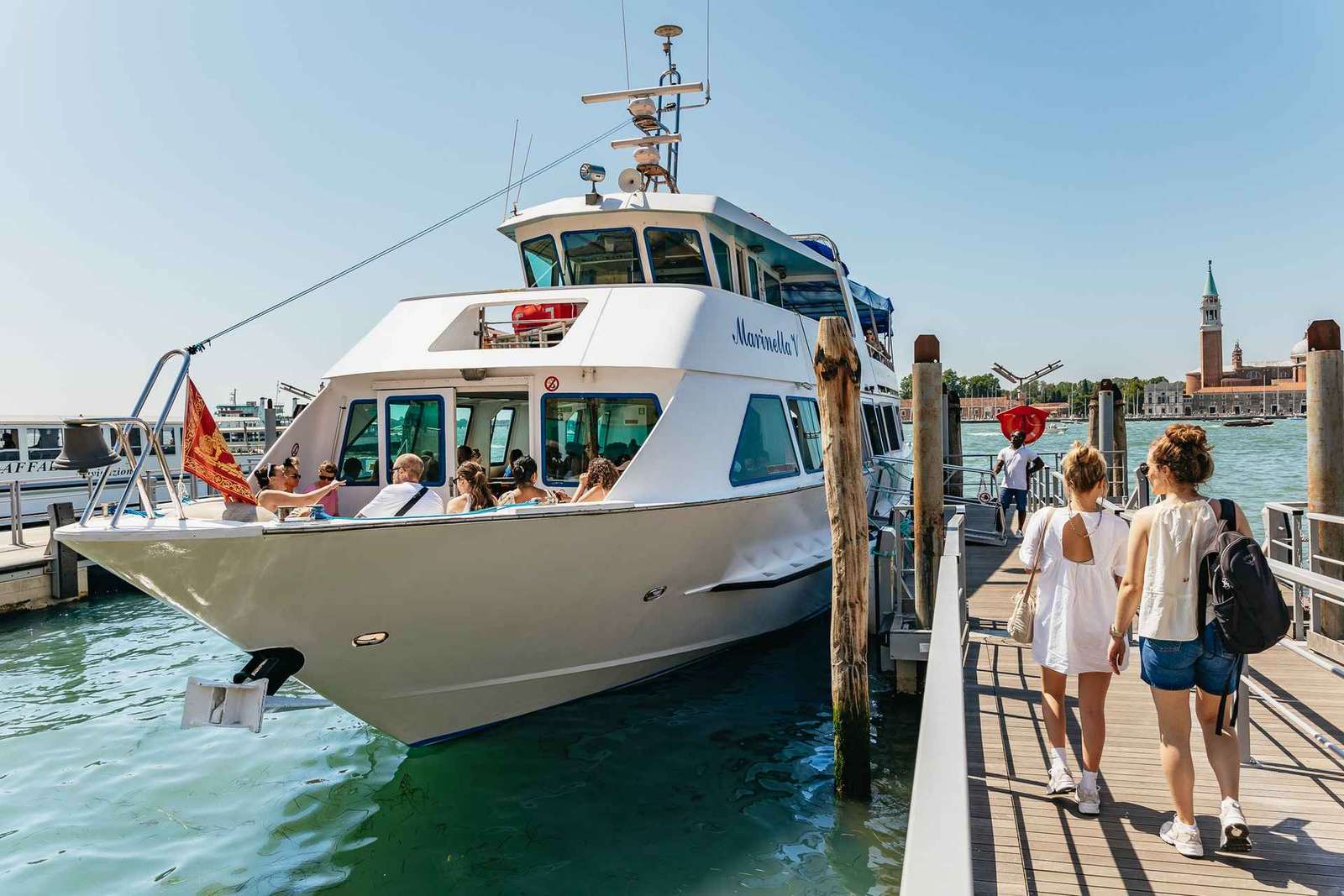Murano, Burano e Torcello in barca, con vetro soffiato