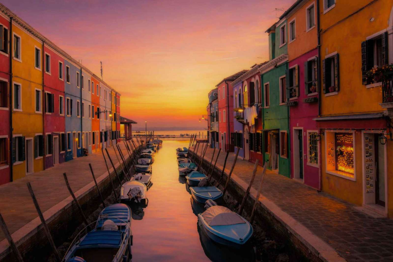 Murano, Burano e Torcello in barca con guida a bordo