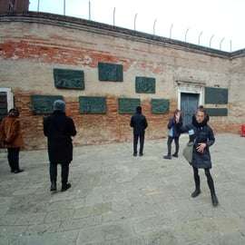 Venezia: Tour a piedi del Ghetto ebraico e opzione tour della Sinagoga
