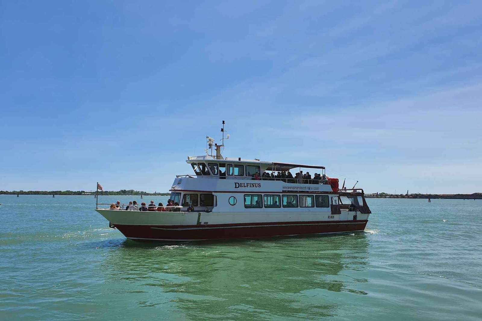 Murano e Burano in barca panoramica con vetro soffiato