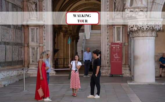 Venezia: Tour guidato a piedi del centro storico della città
