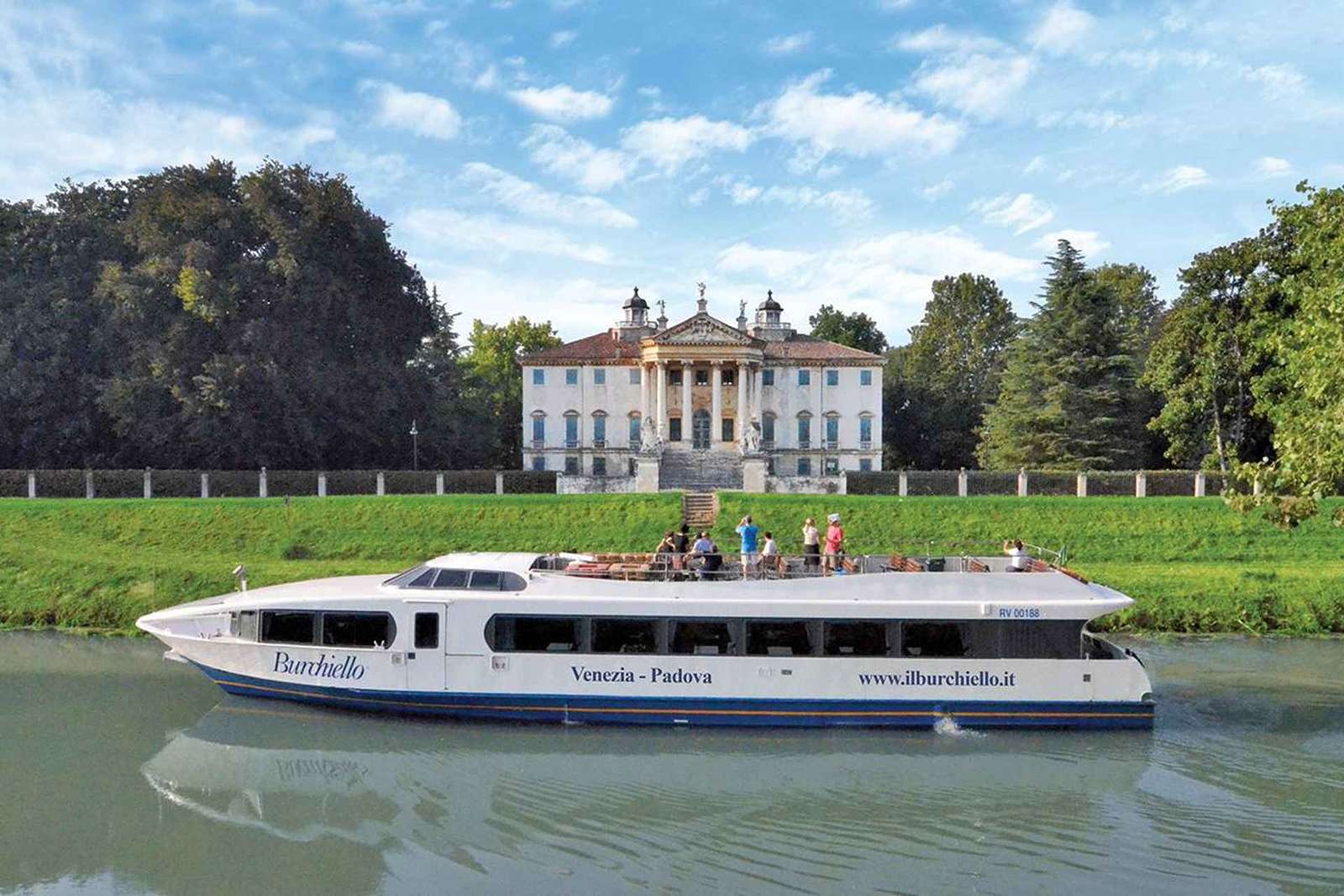 Crociera in barca da Padova a Venezia nella Riviera del Brenta