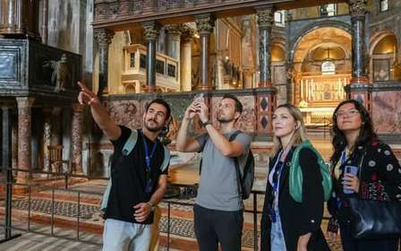 Venezia: Tour di Palazzo Ducale e San Marco con giro in gondola